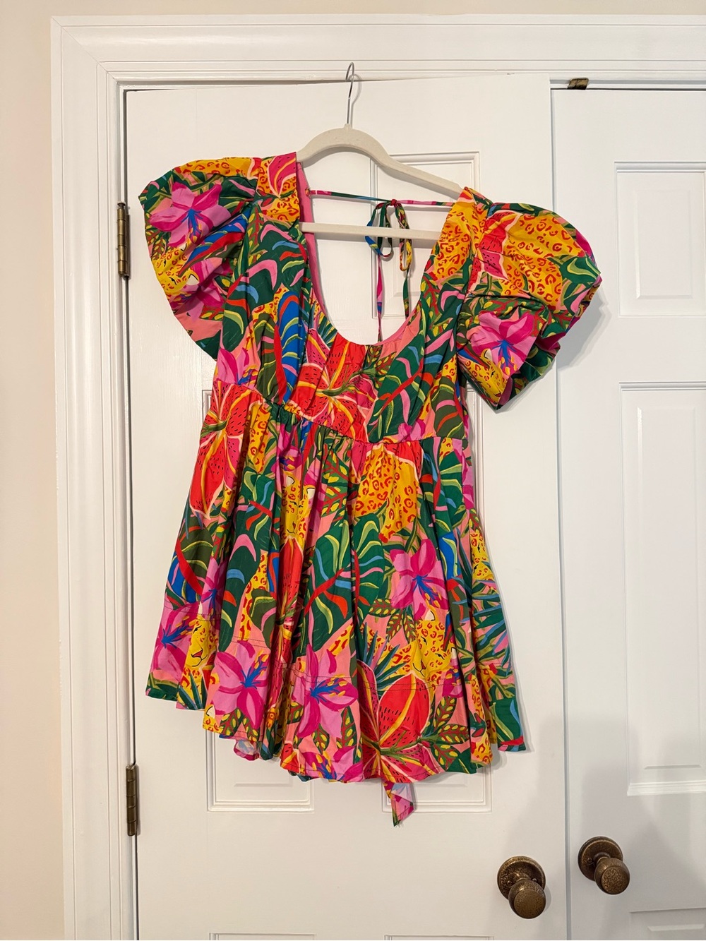 SHEIN Pink Tropical Print Dress